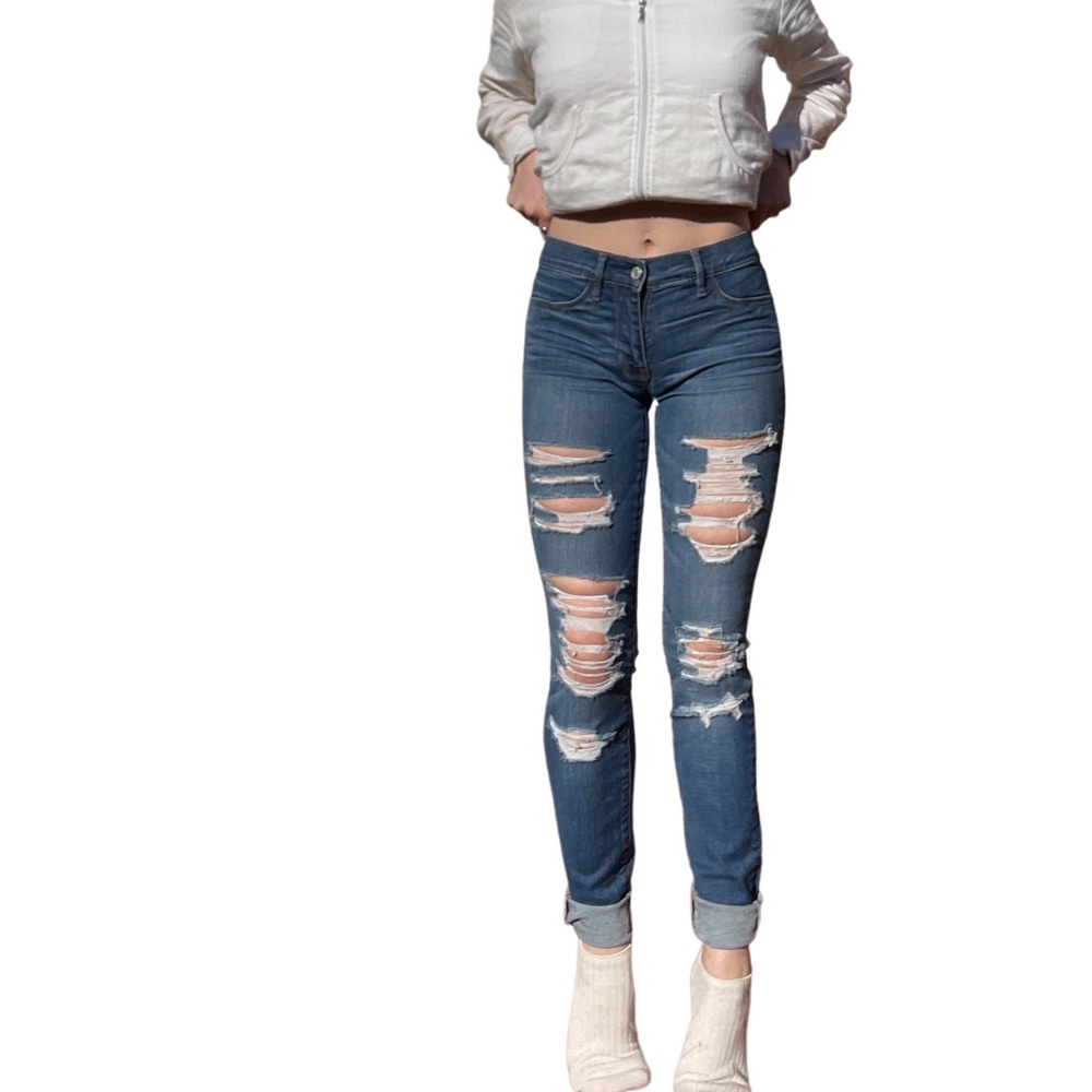 Ripped Skinny Jeans